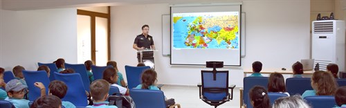 Miniklerin Eğitim Merkezi Müdürlüğümüzü Ziyaret Ettiler