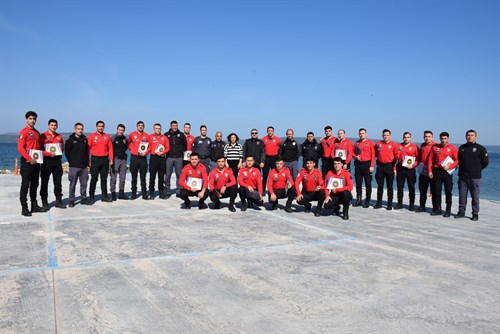 2025/2. Dönem Su üstü Arama Kurtarma, Hayatta Kalma ve İlkyardım Eğitimi Kursu tamamlandı.